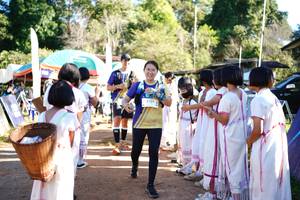 BIB: 3339
                            <button type="button" onclick="openModal(19045711)" class="btn btn-primary btn-sm float-right btn-popup" data-toggle="modal" data-target=".modal-high-quality">
                        <i class="fas fa-shopping-cart"></i> Add to Cart
                    </button>
                                            <button type="button" onclick="isThisMe(19045711, true)" class="btn btn-success btn-sm float-right btn-popup btn-isme hidden" data-toggle="tooltip" data-placement="bottom" title="นี่คือรูปของคุณใช่ไหม คลิกที่นี่เพื่อเอาเข้าอัลบั้ม">
                        <i class="fas fa-plus"></i> Add to album
                    </button>
                    <button type="button" onclick="isThisMe(19045711, false)" class="btn btn-warning btn-sm float-right btn-popup btn-isnotme hidden">
                        <i class="fas fa-ban"></i> Remove from album
                    </button>